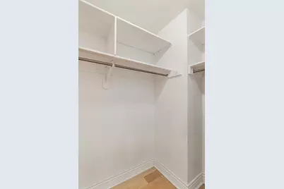 1355 N Sandburg Terrace #1009, Chicago, IL 60610 - Photo 14