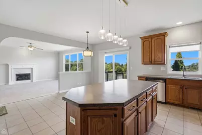 5218 Greenshire Circle, Lake in the Hills, IL 60156 - Photo 4