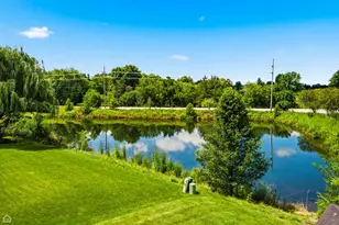 5218 Greenshire Cir, Lake in the Hills, IL 60156 - Photo 40