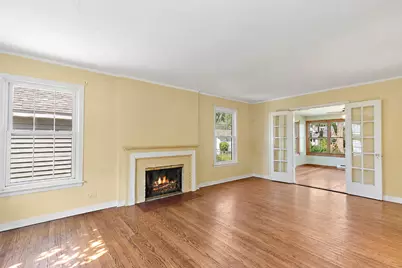 369 N Walnut Street, Elmhurst, IL 60126 - Photo 4