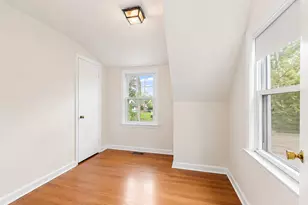 369 N Walnut St, Elmhurst, IL 60126 - Photo 20