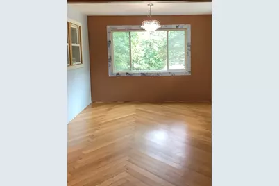 28575 W Valley Road, Ingleside, IL 60041 - Photo 14