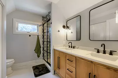 4615 W Lake Shore Drive, Wonder Lake, IL 60097 - Photo 16