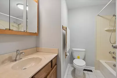 606 Bahama Court, Schaumburg, IL 60193 - Photo 12