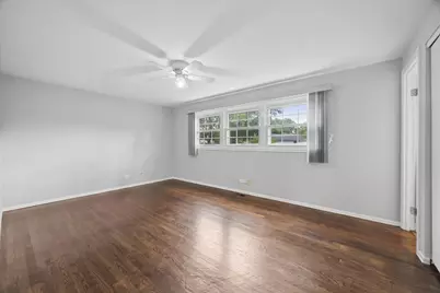 606 Bahama Court, Schaumburg, IL 60193 - Photo 6
