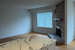 1887 N Nicole Ln, Round Lake Beach, IL 60073 - Photo 4