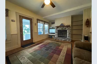 609 12th Avenue, Sterling, IL 61081 - Photo 6