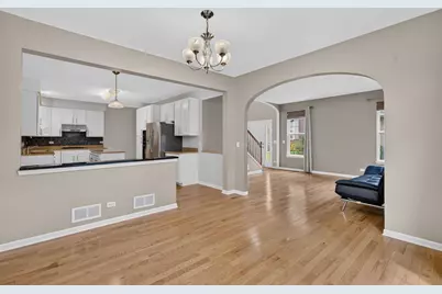 10S447 Carrington Circle, Burr Ridge, IL 60527 - Photo 10