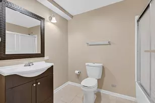 10S447 Carrington Circle, Burr Ridge, IL 60527 - Photo 26
