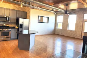 1675 Town Center St, Aurora, IL 60504 - Photo 12
