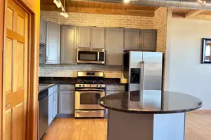 1675 Town Center St, Aurora, IL 60504 - Photo 8