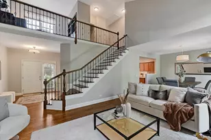 4256 Stableford Ln, Naperville, IL 60564 - Photo 8