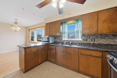 15201 Sunset Drive, Dolton, IL 60419 - Photo 10