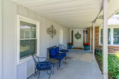 6 S Deerpath Drive, Vernon Hills, IL 60061 - Photo 2