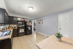 611 N Lullo Dr, Addison, IL 60101 - Photo 14