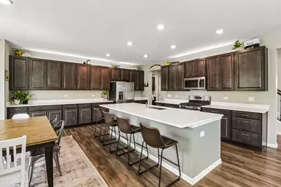 1139 River Birch Boulevard, Crystal Lake, IL 60012 - Photo 12