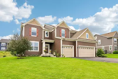 1139 River Birch Boulevard, Crystal Lake, IL 60012 - Photo 2