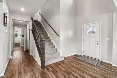 1139 River Birch Boulevard, Crystal Lake, IL 60012 - Photo 4