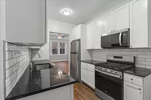 901 W Altgeld St, Chicago, IL 60614 - Photo 8