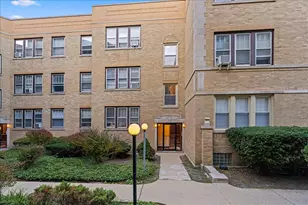 901 W Altgeld St, Chicago, IL 60614 - Photo 1