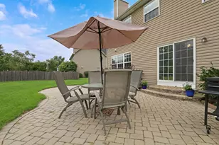 2145 Whitetail Dr, Aurora, IL 60503 - Photo 34