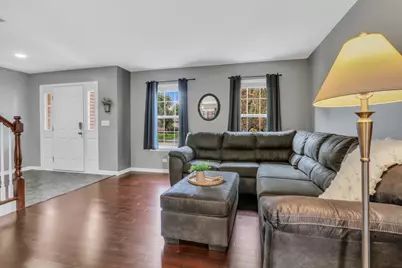 2145 Whitetail Drive, Aurora, IL 60503 - Photo 4