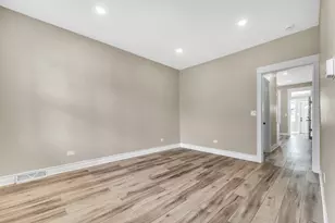 5323 W 25th Pl, Cicero, IL 60804 - Photo 2