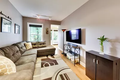 2215 W Foster Avenue #3, Chicago, IL 60625 - Photo 6