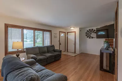 24940 W 103rd Street, Naperville, IL 60564 - Photo 4