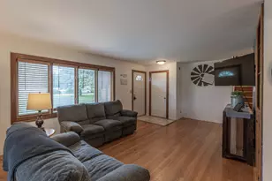 24940 W 103rd St, Naperville, IL 60564 - Photo 4