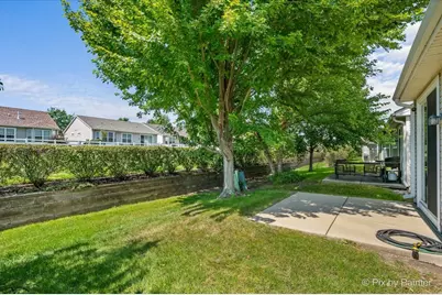 2892 Edgewater Drive, Elgin, IL 60124 - Photo 24