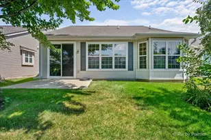 2892 Edgewater Dr, Elgin, IL 60124 - Photo 22