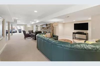 4202 Royal Fox Drive, Saint Charles, IL 60174 - Photo 24