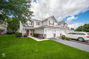 831 Genesee Dr, Naperville, IL 60563 - Photo 1