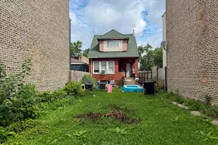 4028 W Wilcox St, Chicago, IL 60624 - Photo 2