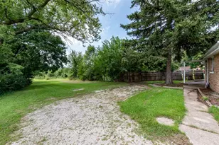 618 N Oplaine Rd, Gurnee, IL 60031 - Photo 28