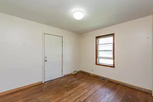 618 N Oplaine Rd, Gurnee, IL 60031 - Photo 14