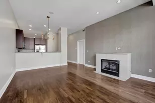 101 W Superior St, Chicago, IL 60654 - Photo 20