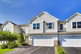 673 Anchorage Ct, Pingree Grove, IL 60140 - Photo 2