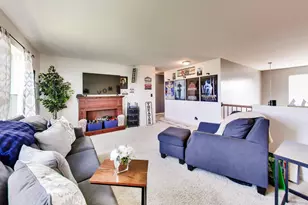 673 Anchorage Ct, Pingree Grove, IL 60140 - Photo 18