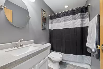 605 Circle Drive, Coal City, IL 60416 - Photo 10