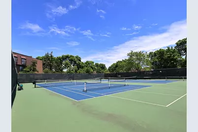 38 The Court Of Greenway, Northbrook, IL 60062 - Photo 46