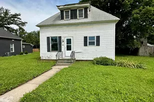 606 E Ethel St, Saint John, IL 61873 - Photo 1