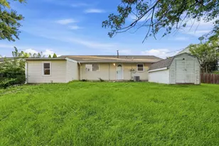 706 Halstead Ave, Romeoville, IL 60446 - Photo 22
