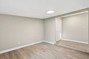 706 Halstead Ave, Romeoville, IL 60446 - Photo 18