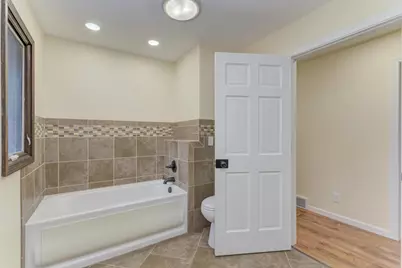 210 S Small Avenue, Kankakee, IL 60901 - Photo 22