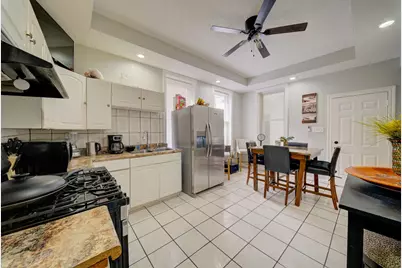 2242 S Saint Louis Avenue, Chicago, IL 60623 - Photo 8