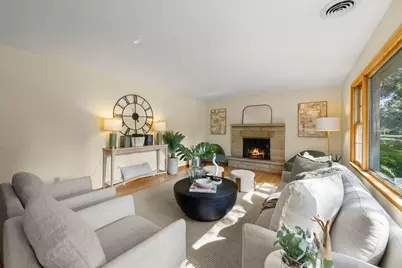 [Address not provided], Geneva, IL 60134 - Photo 2