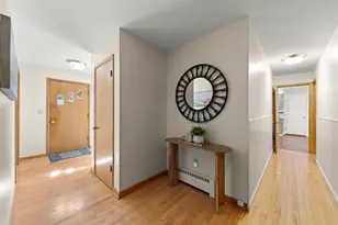 120 N Pine St, Geneva, IL 60134 - Photo 6
