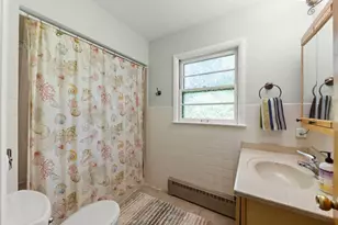 120 N Pine St, Geneva, IL 60134 - Photo 16